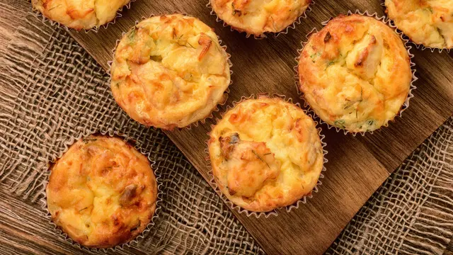 muffin chicken pie