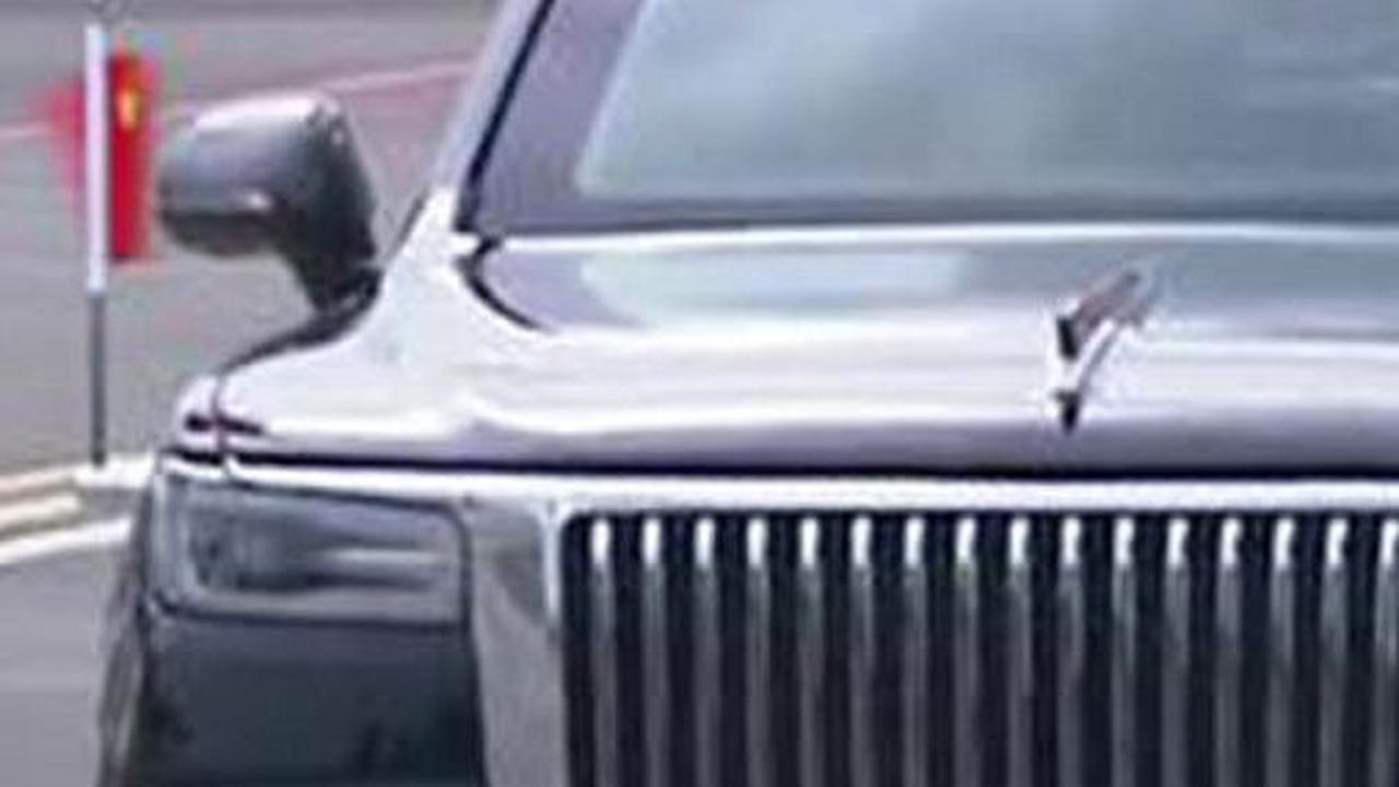 3. Mobil Presiden China Xi Jinping