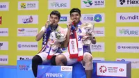 Ganda putra Indonesia Leo Rolly Carnando/Bagas Maulana juara Korea Open 2024 setelah mengalahkan wakil tuan rumah&nbsp;Kang Min Hyuk/Seo Seung Jae. Mereka menang 18-21, 21-9, dan 21-8 di Mokpo Indoor Stadium, Minggu, 1 September. (foto: PP PBSI)