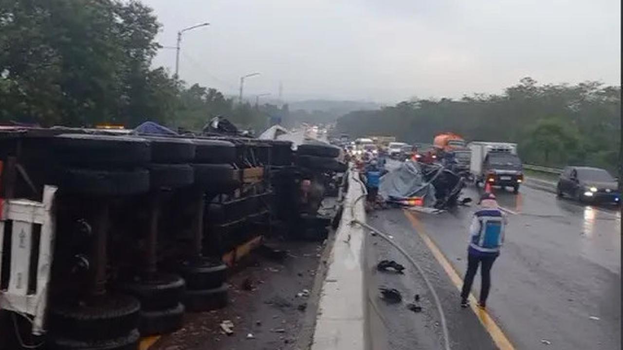 Miris, Kecelakaan Truk Peringkat Dua Tertinggi Gajinya hanya Rp1 Jutaan