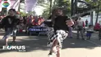 Hari Tari Dunia atau World Dance Day yang jatuh pada tanggal 29 April diperingati warga dan penari Kota Bandung dengan menggelar pertunjukan seni tari 18 jam non-stop.
