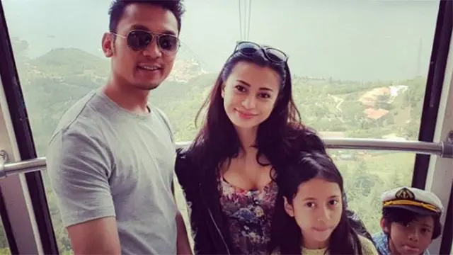 [Bintang] Angie Virgin