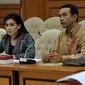 Anggota DPR-RI, Rieke DIah Pitaloka memimpin rapat tertutup mengenai Ketua Panitia Khusus Pelindo II di Jakarta, Kamis (15/10/2015). Dalam Rapat tersebut Rieke terpilih sebagai ketua Panitia Khusus Pelindo II. (Liputan6.com/JohanTallo)