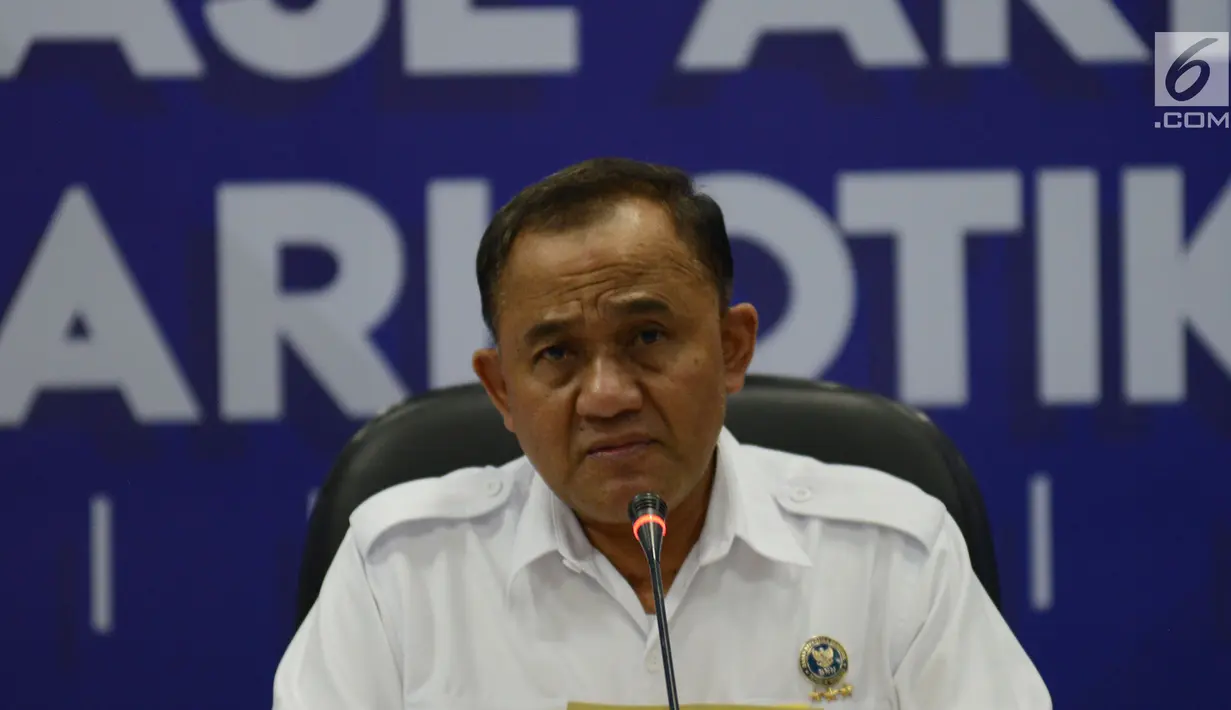 Kepala BNN Irjen Heru Winarko memberikan keterangan pada acara rilis akhir tahun 2018 BNN di gedung BNN, Jakarta, Kamis (20/12). Sepanjang 2018, BNN telah mengidentifikasi dan mengungkap sebanyak 83 jaringan sindikat narkoba. (Merdeka.com/Imam Buhori)