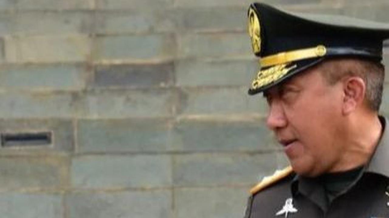 Potret Gubernur Akmil bersama Kopral Taruna Rendy Mauludy.