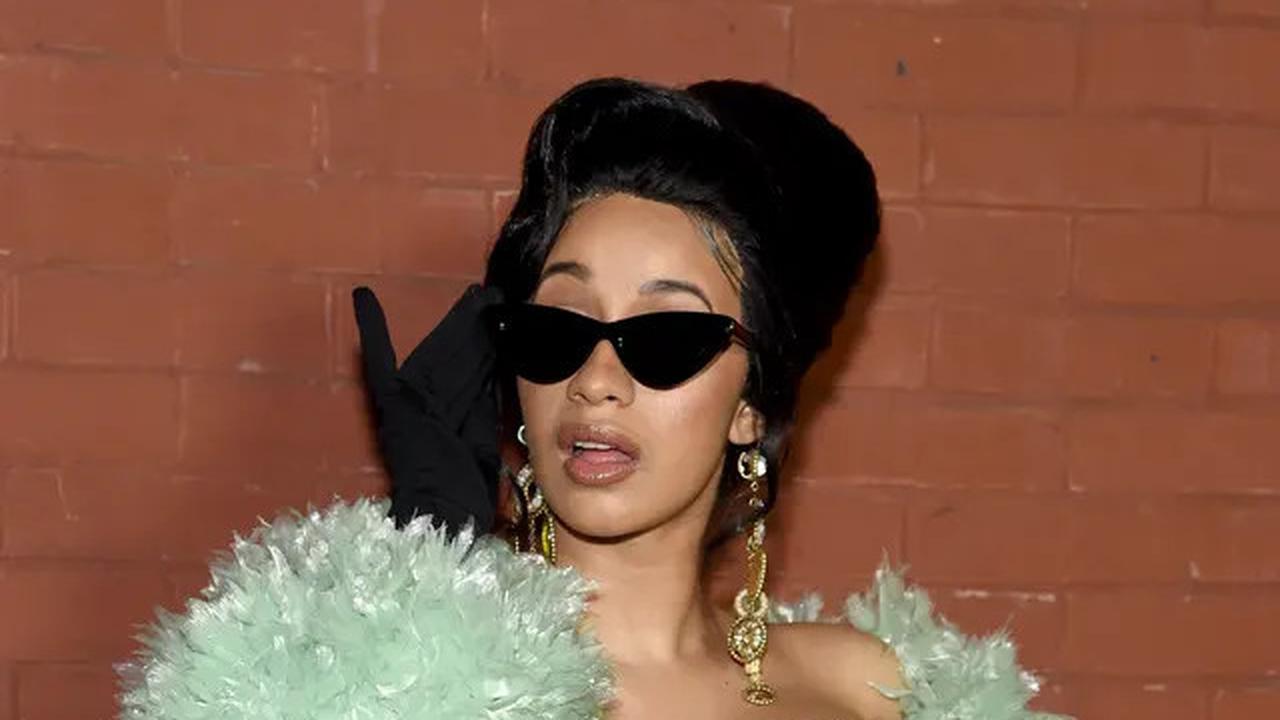 Donald Trump Deklarasikan Kemenangan di Pemilu AS 2024, Cardi B: Aku Benci Sama Kalian