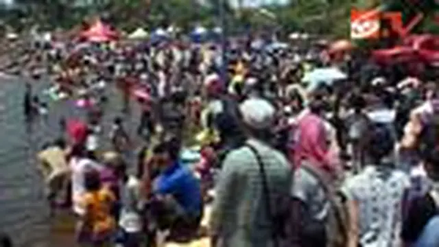Wisatawan Padati Tempat Hiburan
