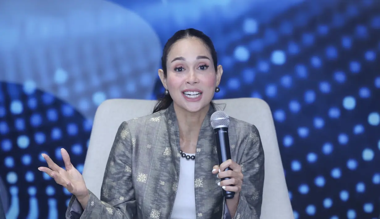 Loemongga Haoemasan tetap fresh [Fimela/Daniel Kampua]