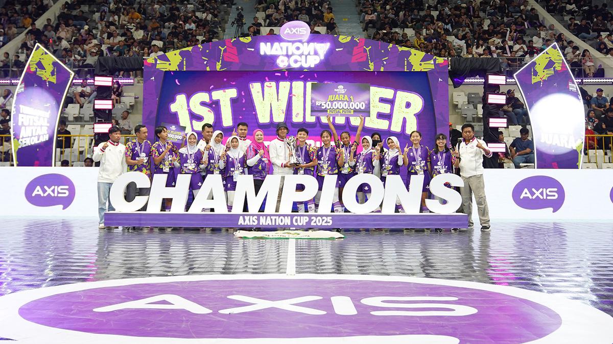 Final Paling Epik! Tim Putri SMAN 2 Mojokerto dan Tim Putra SMK Nusantara Jakarta Raih Juara Grand Final AXIS Nation Cup 2025