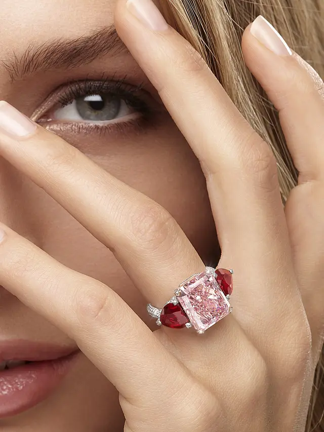 Tren Perhiasan yang Naik Daun di 2022, Cocok Jadi Cincin Lamaran di Hari Valentine