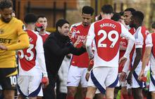 FA Hukum Arsenal Akibat Reaksi Pemain Setelah Myles Lewis-Skelly Dapat Kartu Merah