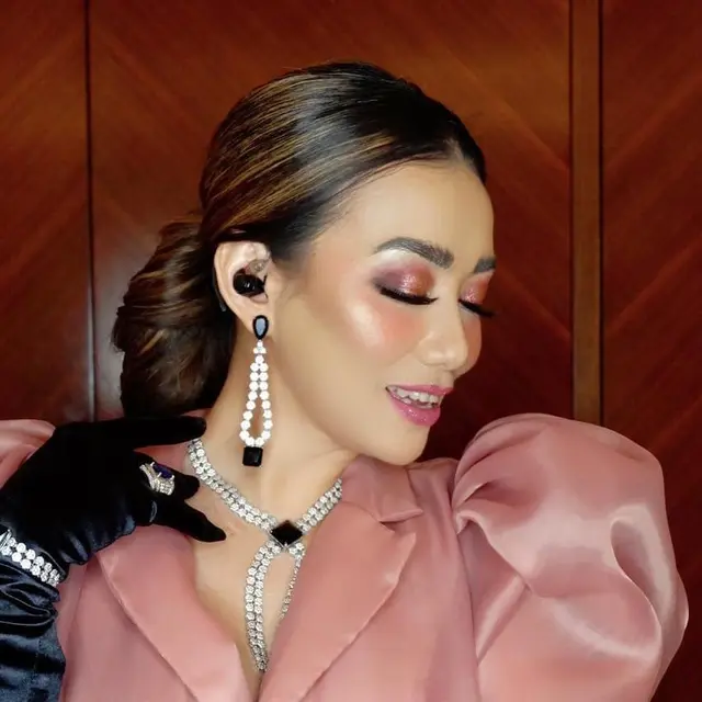 Reza Artamevia. (Foto: Instagram @rezaartameviaofficial)