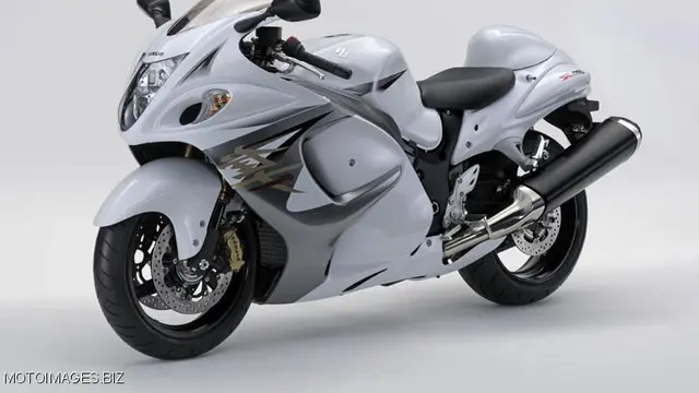 Suzuki Hayabusha Meluncur di Jakarta