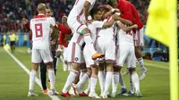 Timnas Spanyol takluk 1-2 saat bersua Maroko dalam pertandingan ketiga Grup B, di Stadion Kaliningrad, Selasa (26/6/2018) dini hari WIB. (AP/Petr David Josek)