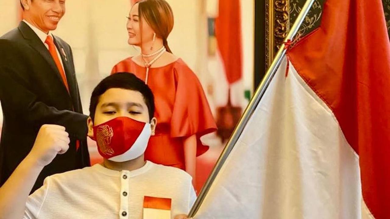 Kini Makin Gondrong, 9 Potret Ivander Damares Anak Inul Daratista yang Akui Ingin Main Sinetron dan Bisnis - Sang ibu Beri Persyaratan