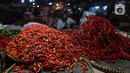 Harga cabai rawit merah naik Rp1.410 menjadi Rp83.960 per kilogram. (Liputan6.com/Angga Yuniar)