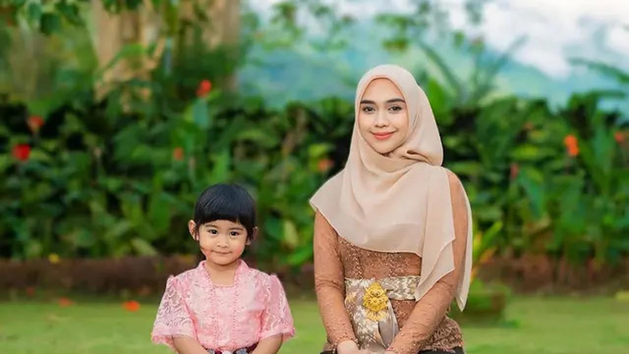 7 Potret Ria Ricis dan Moana Liburan Lebaran di Bali dan Sumba, Nikmati Keindahan Alam