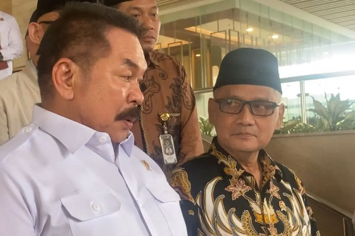 Menteri Haji dan Umrah Mochamad Irfan Yusuf Bertemu Jaksa Agung