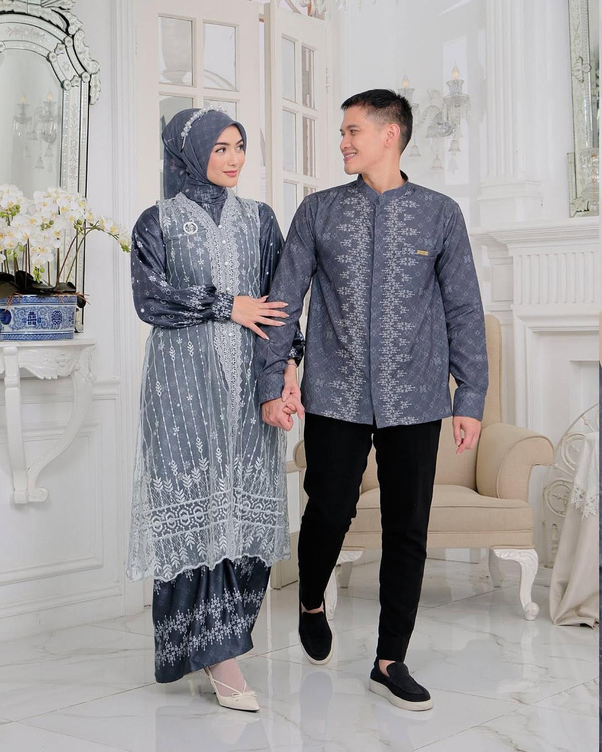 Citra Kirana Rilis Busana Muslim Hasil Kolaborasi, Ini 2 Potretnya Bareng Rezky Aditya