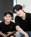 Kehadiran member NCT DoJaeJung alias Doyoung, Jaehyun, Jungwoo ke rumah baru Raffi Ahmad dan Nagita Slavina baru-baru ini ramai jadi perbincangan publik. [Foto: IG/raffinagita1717].