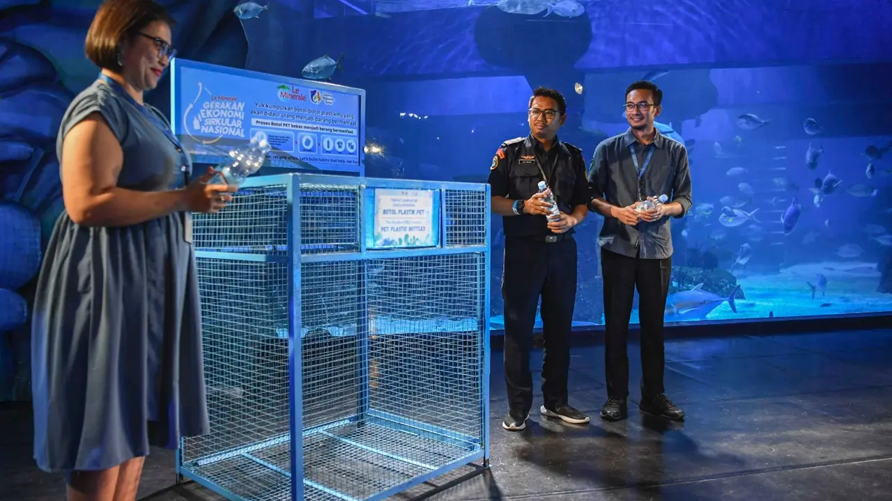 Stasiun Pengumpulan Sampah Plastik Mulai Tersedia di Jakarta Aquarium & Safari, Pengunjung Diminta Bawa Tumbler Pribadi