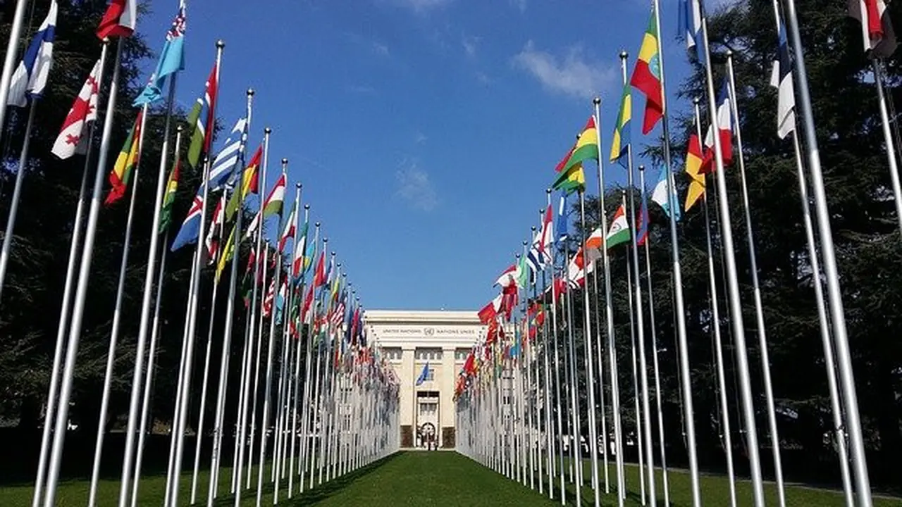 Organisasi Internasional - Image by konferenzadhs from Pixabay