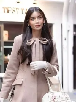 Potret Sabrina Chairunnisa Kala Berlibur di Korea (credit: instagram/sabrinachairunnisa_)