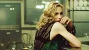 Madonna, salah satu artis Hollywood yang selalu mengungkap kritikan yang tidak sesuai dengan apa yang dirasakannya. Seperti halnya dengan kemenangan Donald Trump yang terpilih sebagai Presiden Amerika Serikat. (Instagram/Madonna)
