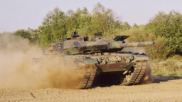 Profil Tank Leopard 2 Bikinan Jerman yang Bikin Rusia Panik - Global ...