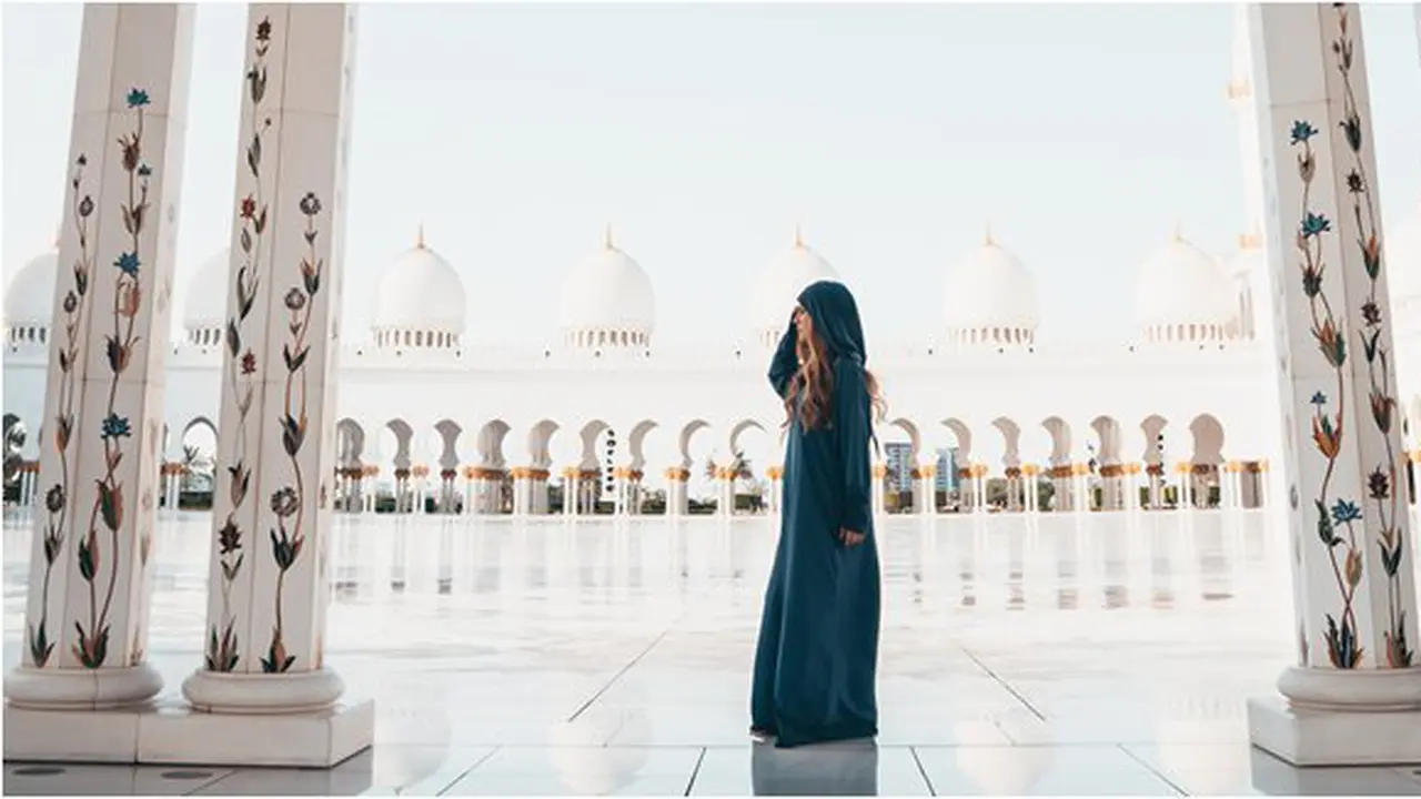 Iktikaf /copyright pexels.com/@ollivves