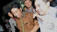 Wakil ketua DPRD DKI Jakarta,  H Abraham Lunggana atau H Lulung usai menjalani pemeriksaan di Bareskrim Mabes Polri, Kamis (30/04/2015). H Lulung diperiksa sebagai saksi kasus dugaan tindak pidana korupsi pengadaan UPS. (Liputan6.com/Andrian M Tunay)