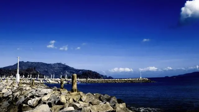 Pantai Prigi