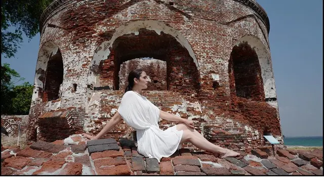 Potret Terbaru Senk Lotta Mantan Istri Fauzi Baadilla