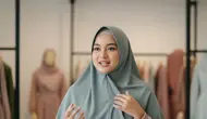 Model Gamis Syari Berlayer dan Setelan Khimar Panjang Terbaru (AI)