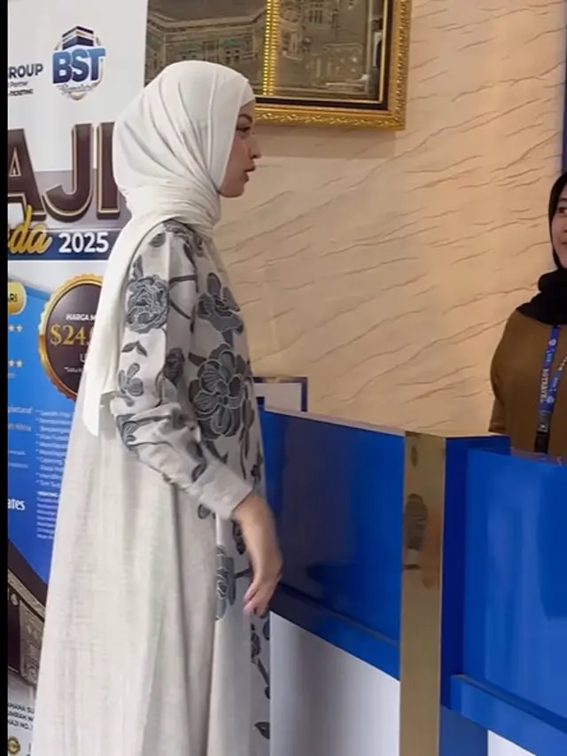 Gamis ala Kimberly Ryder