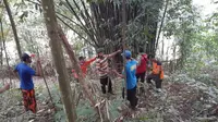 Pencarian orang hilang di lereng Gunung Slamet, Desa Kemutug Kidul, Baturraden, Banyumas,. (Foto: Liputan6.com/Tagana Banyumas/Muhamad Ridlo)