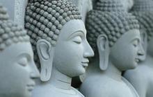Imlek, umat Tridharma Solo mandikan patung Budha