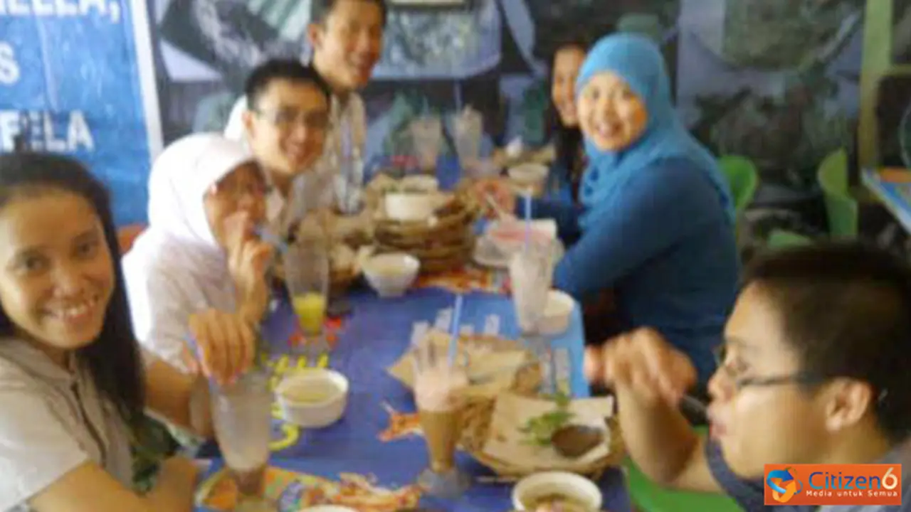 121228bmahasiswa.jpg