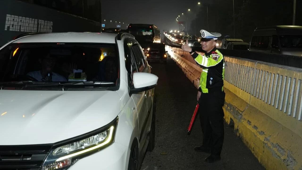 One Way Arus Balik Mudik Lebaran 2026 Diberlakukan di Tol Cipali, Pengendara Wajib Perhatikan Ini