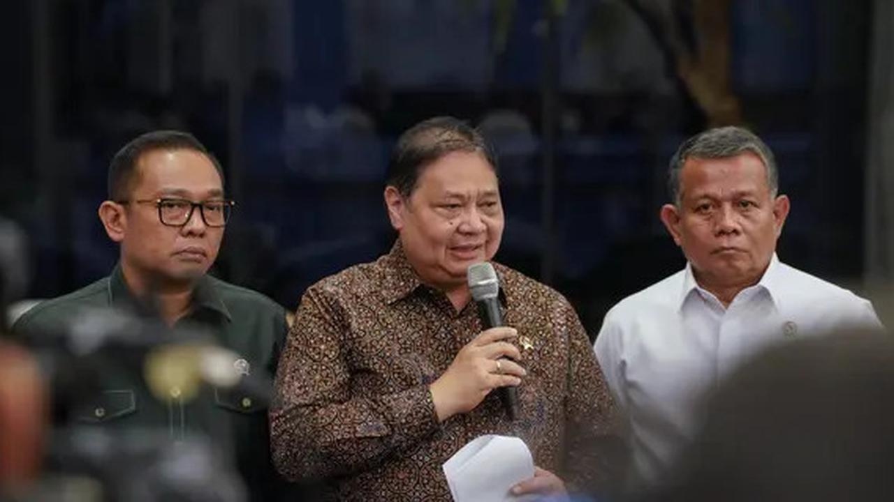 VIDEO: Senyum! Respons Menko Airlangga Soal Kesepakatan Prabowo Trump, RI 'Jual' Data Pribadi Ke AS