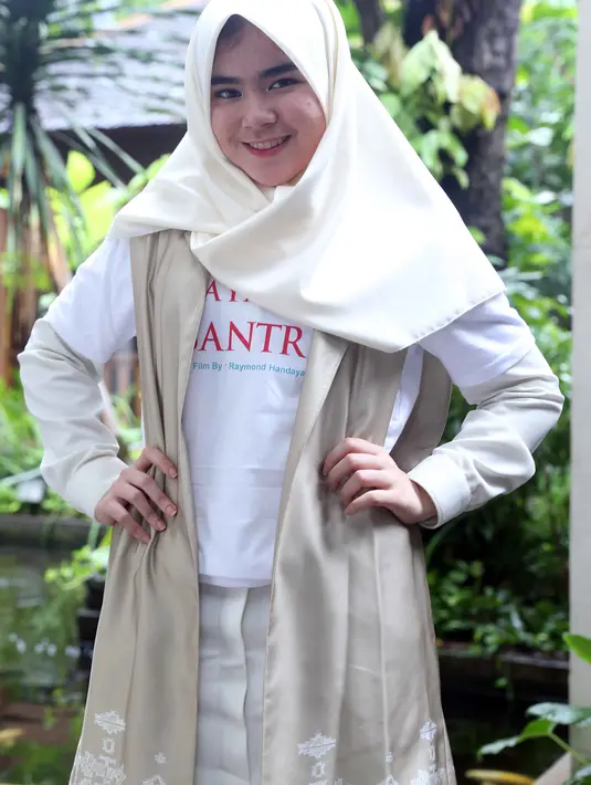 Selain merasa tertantang dengan perannya menggunakan hijab, dukungan datang dari penggemarnya. (Nurwahyunan/Bintang.com)