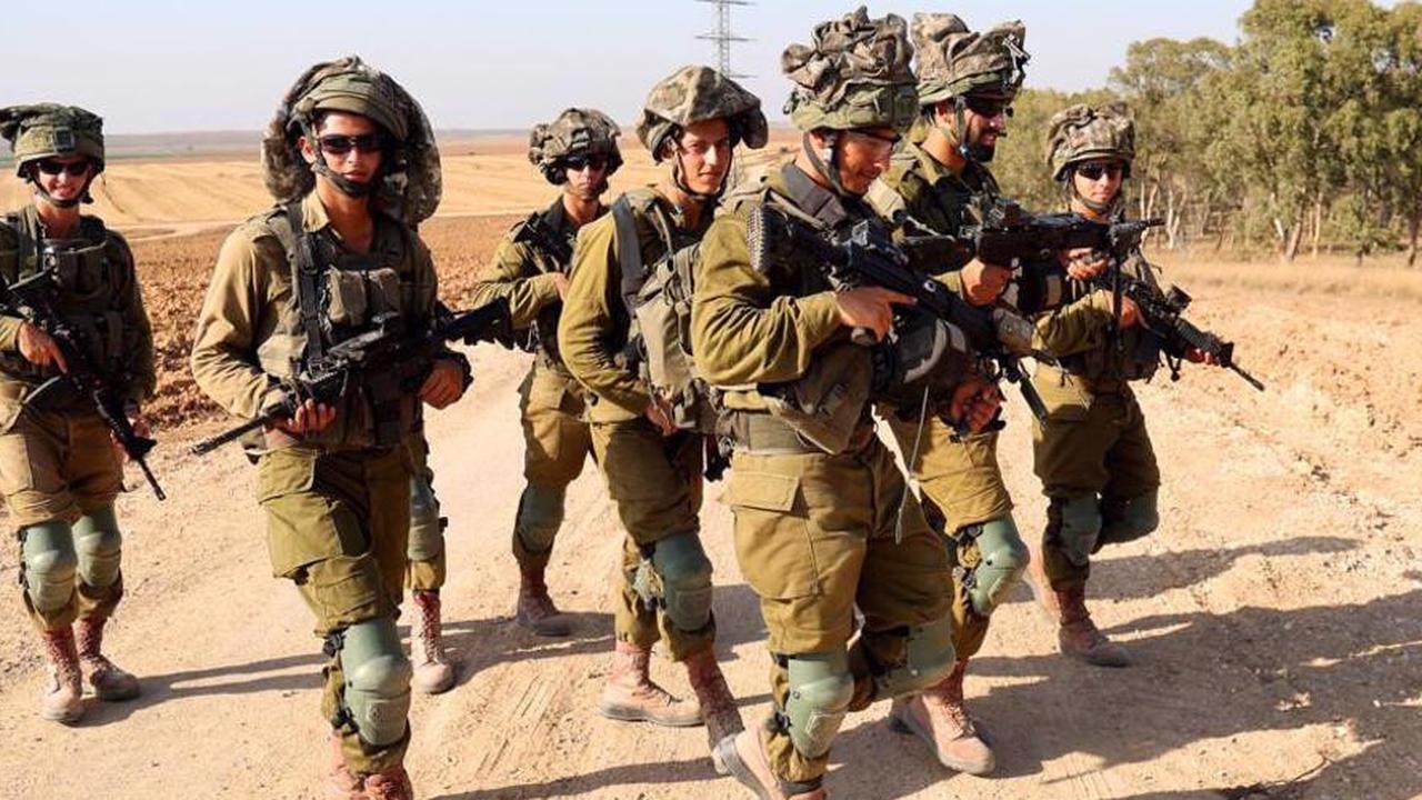 Temannya Tewas Dibunuh Hamas, Tentara Israel Menangis Sesenggukan Sambil Berlari