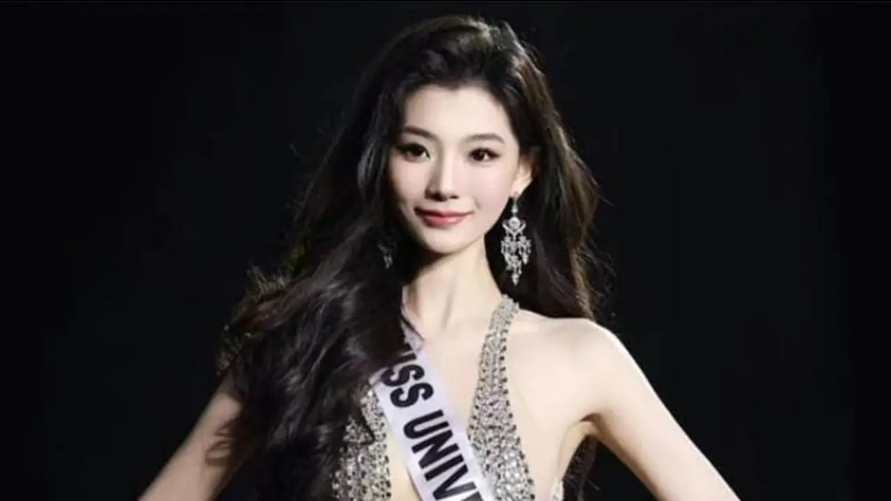 Tak Bisa Jalankan Tugas, Gelar Miss Universe China 2024 Dicopot dan digantikan Zhao Na. foto: (dok.Instagram @missuniversechinapageantorg/https://www.instagram.com/p/DIQsGB2uf8j/Henry)