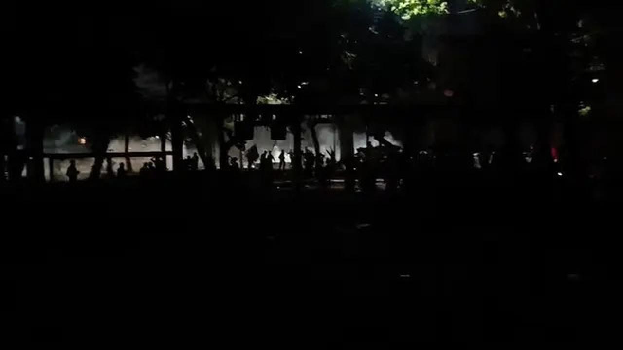 Fasilitas Umum Dirusak Massa, Walkot Tri Adhianto Klaim Bekasi Tetap Kondusif