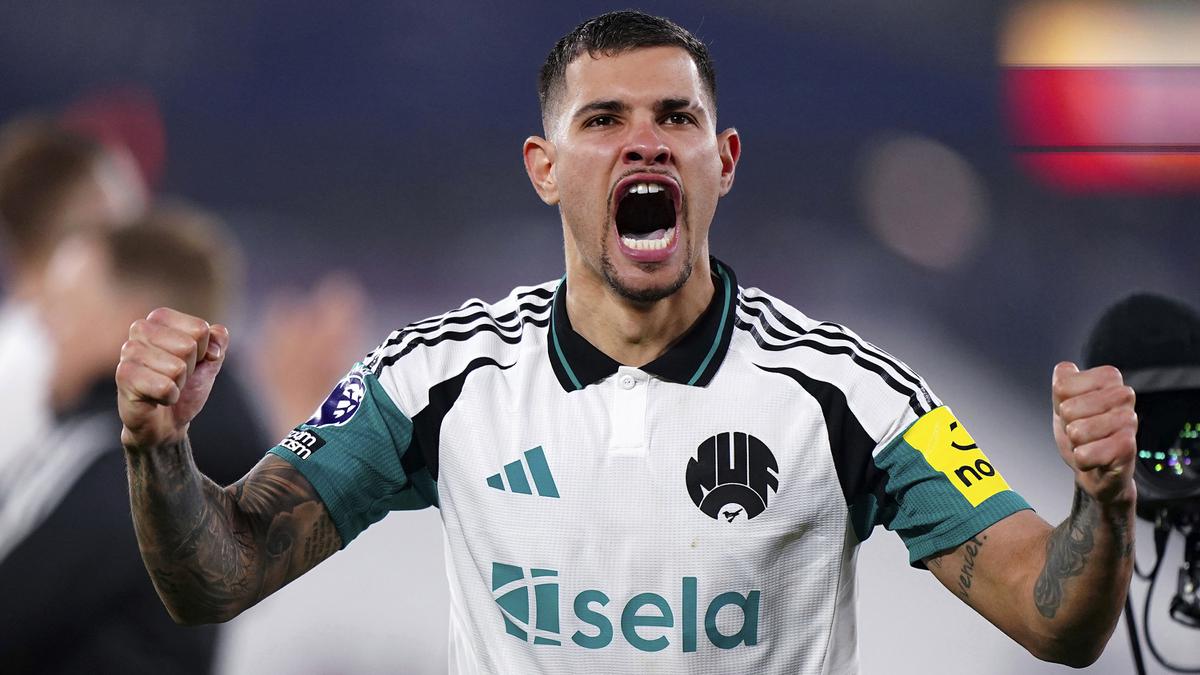 Barcelona Tak Menyesal Gagal Rekrut Bruno Guimaraes