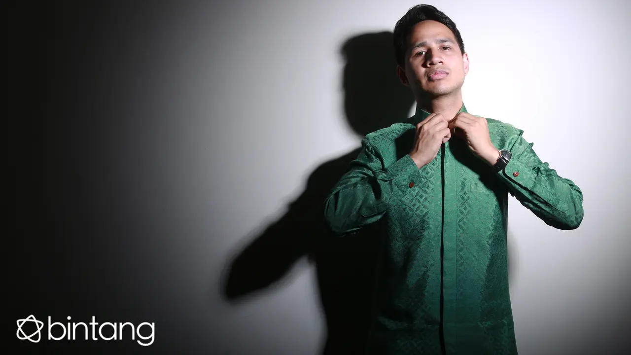 [Bintang] Jovial da Lopez