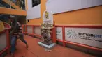 Taman Pintar Yogyakarta menjadi salah satu tujuan utama bagi para pecinta buku, Yogyakarta, Selasa (3/11/2015). Selain banyak pilihan, toko buku di Taman Pintar terkenal dengan harga yang murah. (Boy Harjanto)