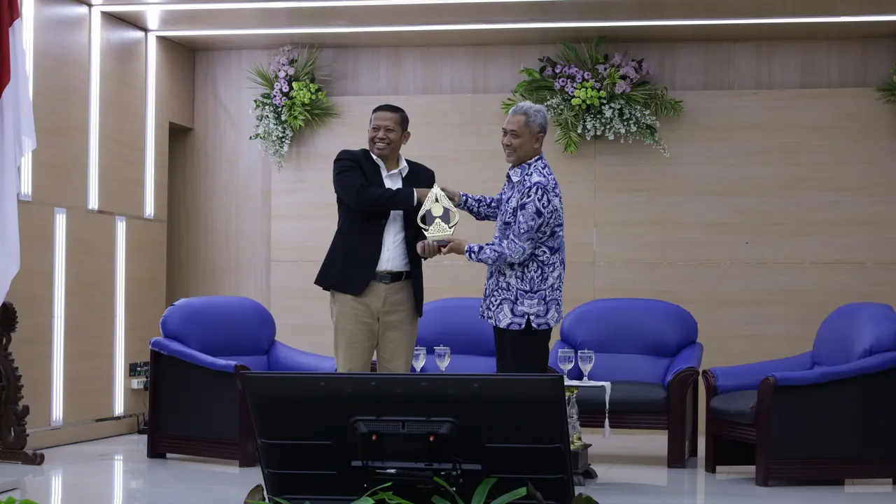 Kementerian Lingkungan Hidup (KLHK) gelar diskusi bersama universitas Diponegoro bertema "Workshop Tata Kelola Karbon dan Kedaulatan Indonesia".