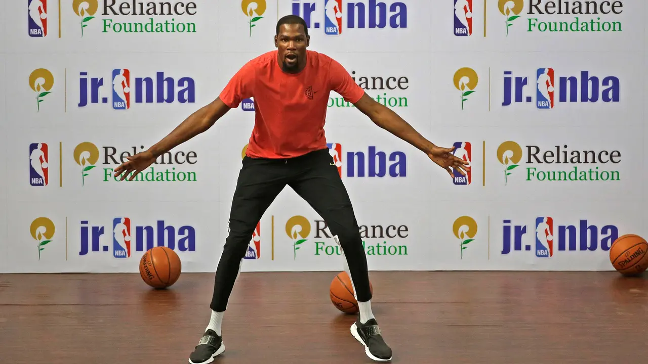 NBA: Rendahkan India, Kevin Durant Minta Maaf