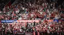 <p>Pendukung Latvia berteriak saat laga perdana Grup H Piala Dunia FIBA 2023 antara Timnas Basket Latvia melawan Timnas Basket Lebanon di Indonesia Arena, Senayan, Jakarta, Jumat (25/08/2023). Lebanon menang dengan skor 109-70. (Bola.com/Bagaskara Lazuardi)</p>